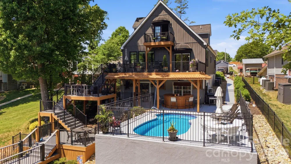 819 Hickory Point Drive Lexington, NC 27292