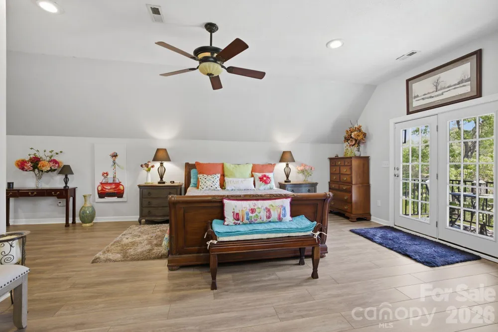 819 Hickory Point Drive Lexington, NC 27292