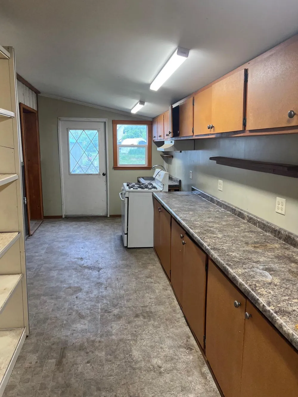 129 Nelson Street E Litchfield, MN 55355