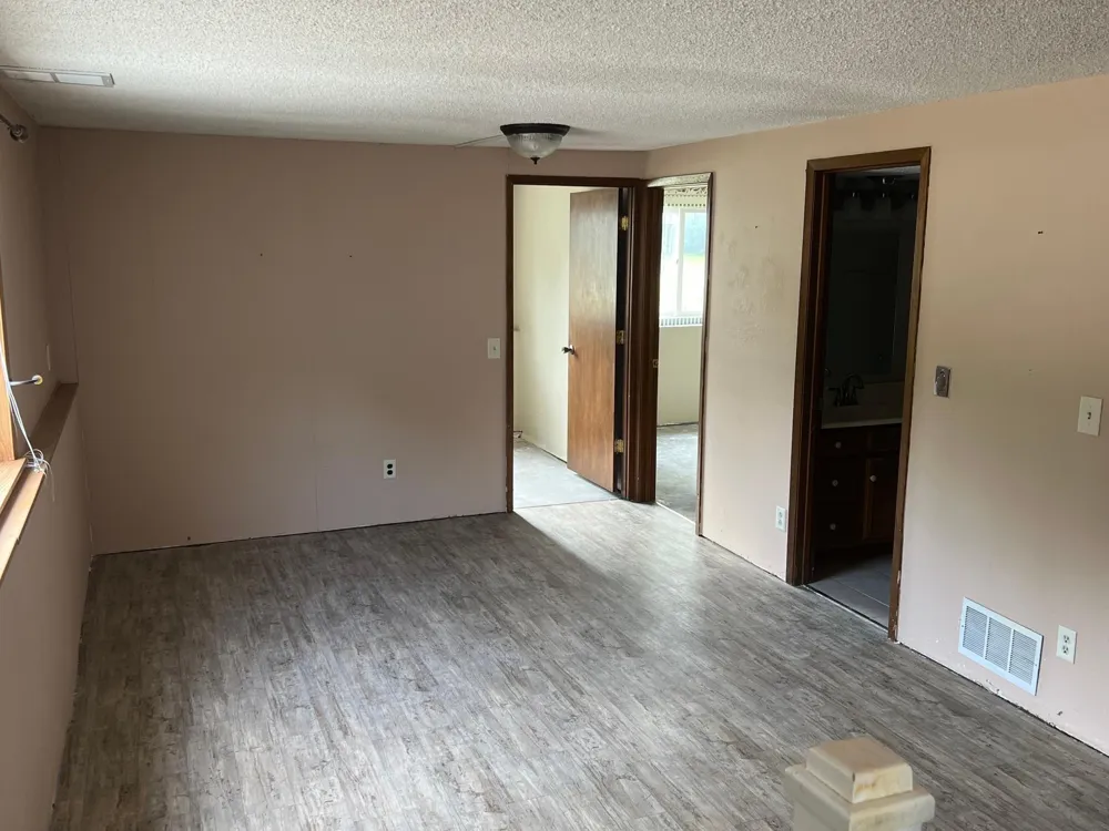 129 Nelson Street E Litchfield, MN 55355