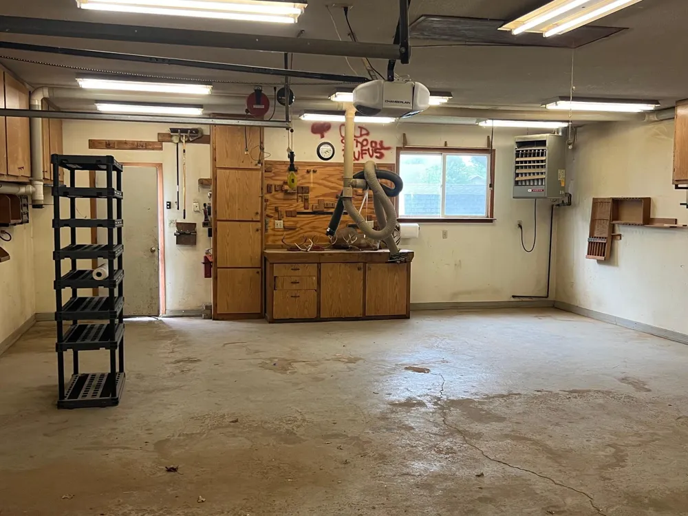 129 Nelson Street E Litchfield, MN 55355