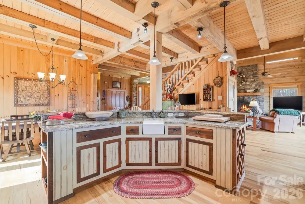 2150 Shellstand Road Almond, NC 28702