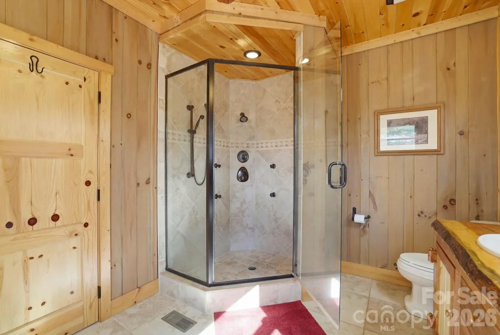 2150 Shellstand Road Almond, NC 28702