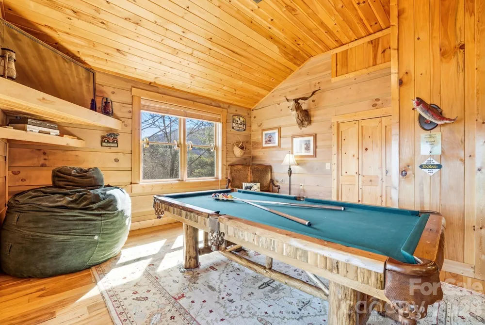 2150 Shellstand Road Almond, NC 28702