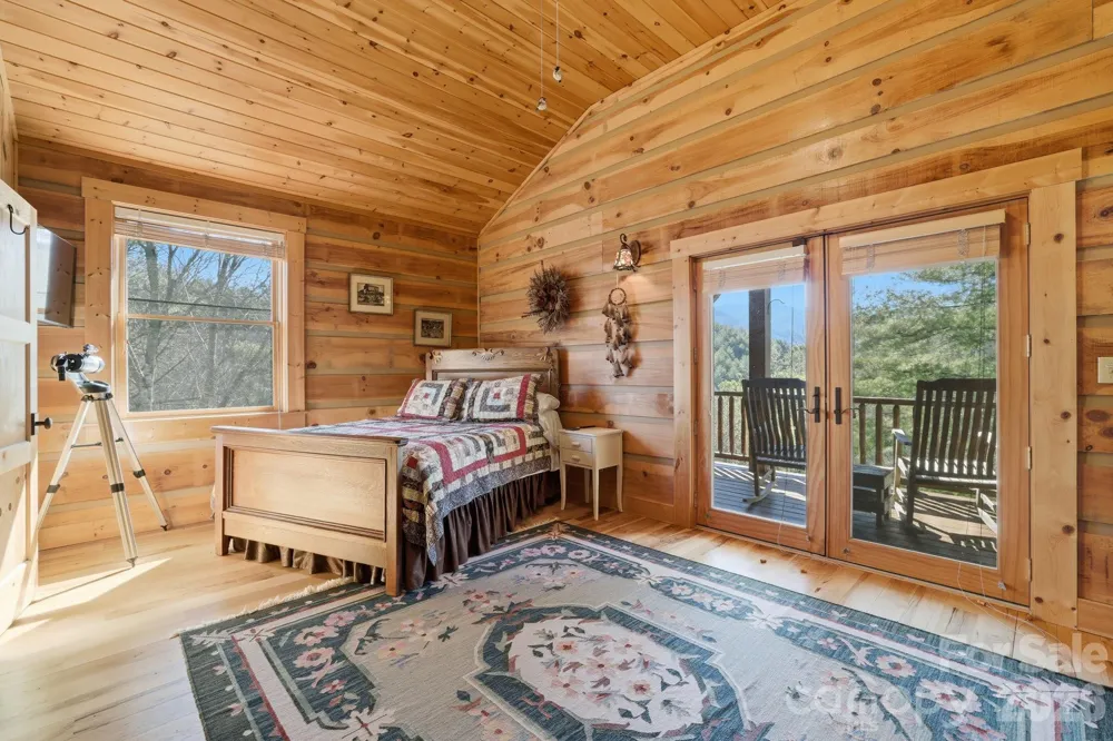 2150 Shellstand Road Almond, NC 28702