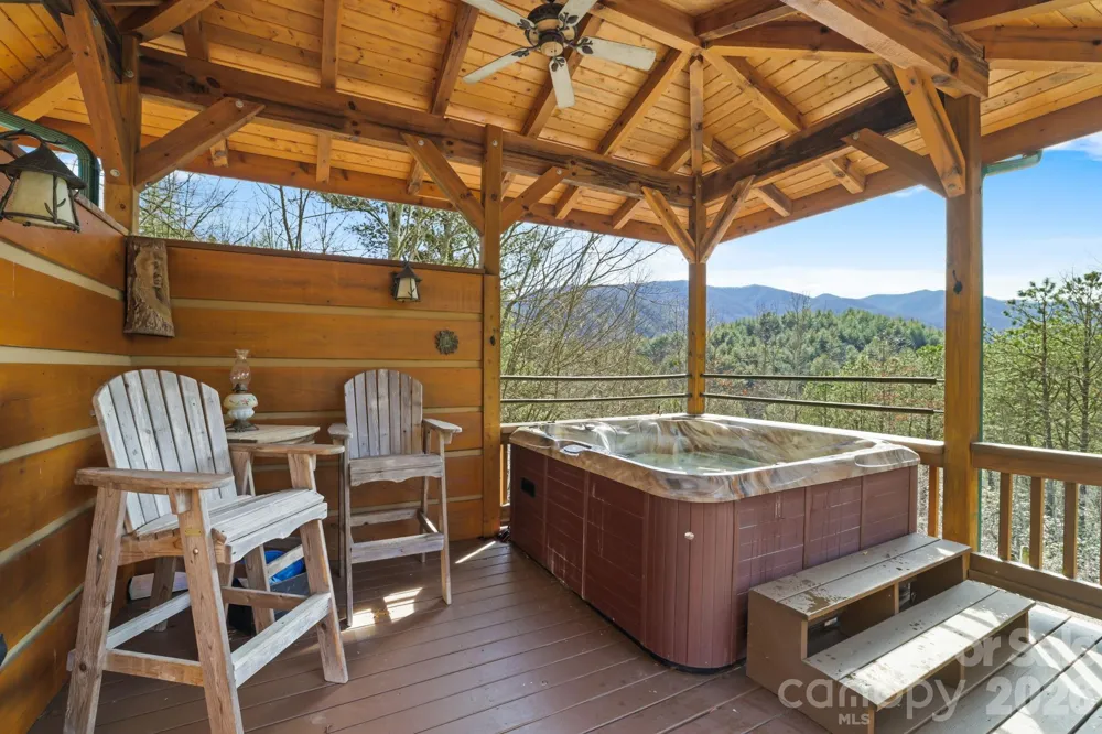 2150 Shellstand Road Almond, NC 28702