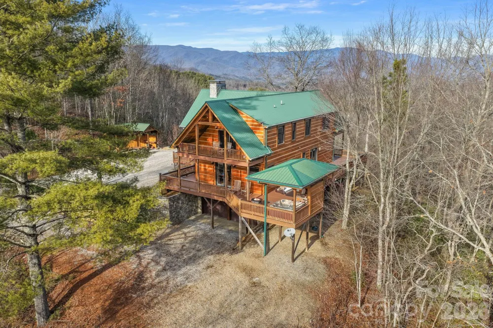 2150 Shellstand Road Almond, NC 28702
