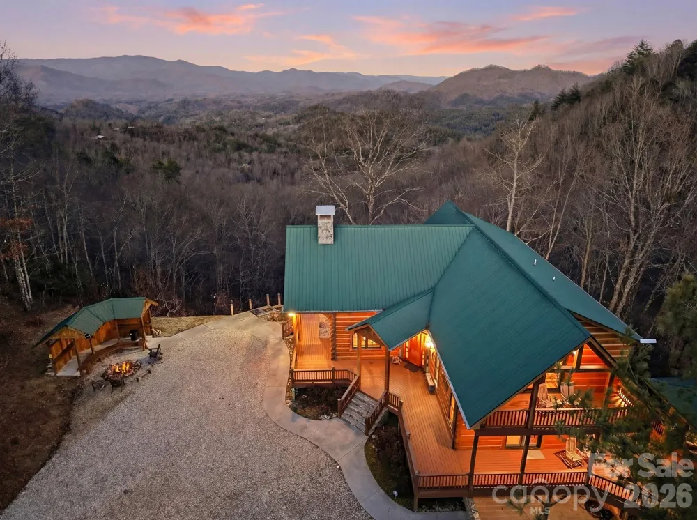 2150 Shellstand Road Almond, NC 28702