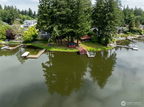 3621 Walthew Drive SE