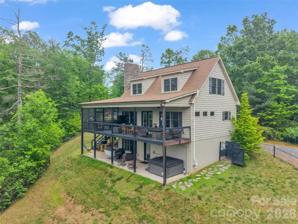 139 Picnic Point Road Lake Lure, NC 28746