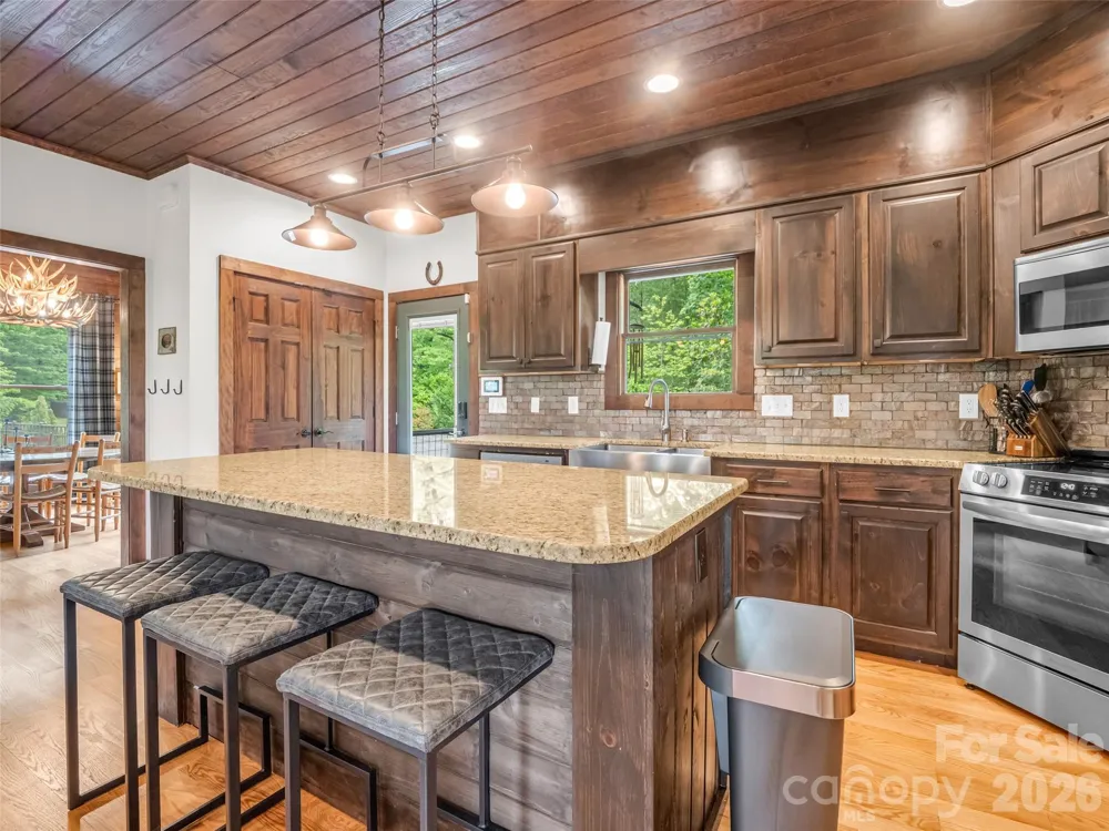 139 Picnic Point Road Lake Lure, NC 28746