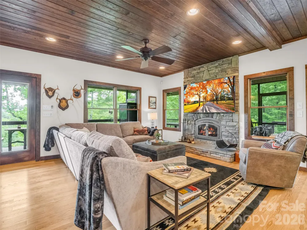 139 Picnic Point Road Lake Lure, NC 28746