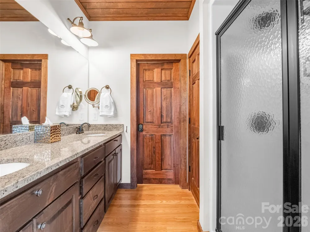 139 Picnic Point Road Lake Lure, NC 28746