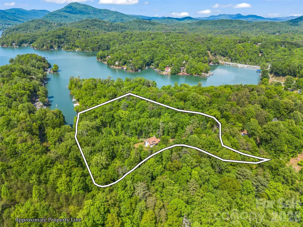 139 Picnic Point Road Lake Lure, NC 28746