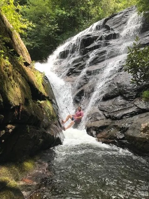2698 Connestee Trail Brevard, NC 28712