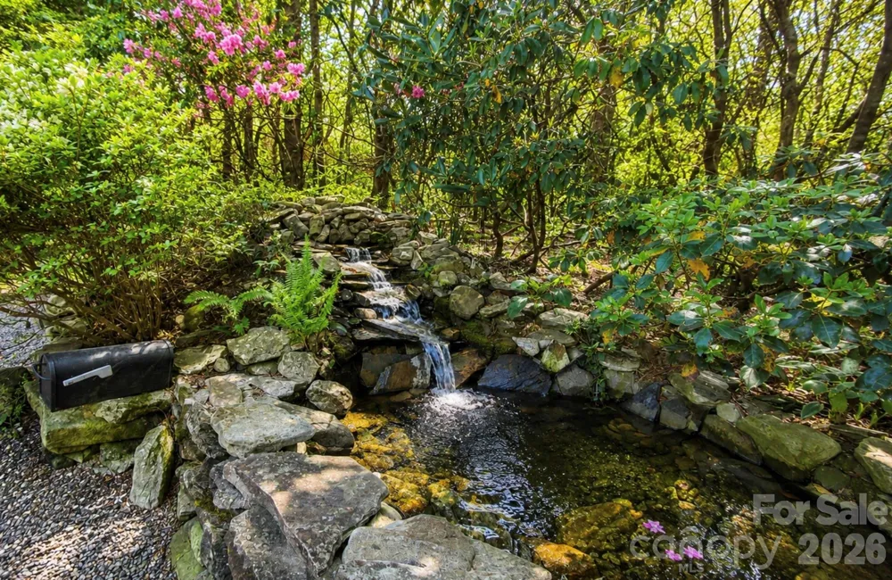 2698 Connestee Trail Brevard, NC 28712