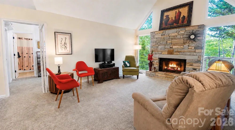 2698 Connestee Trail Brevard, NC 28712