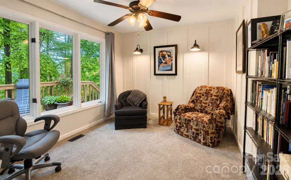 2698 Connestee Trail Brevard, NC 28712
