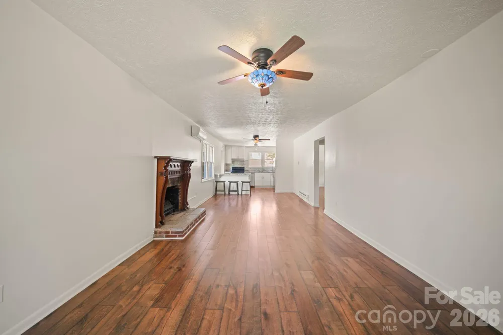 290 Hookers Gap Road Candler, NC 28715