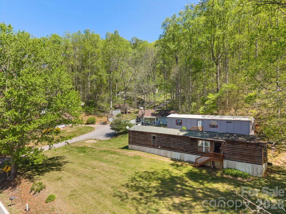 290 Hookers Gap Road Candler, NC 28715