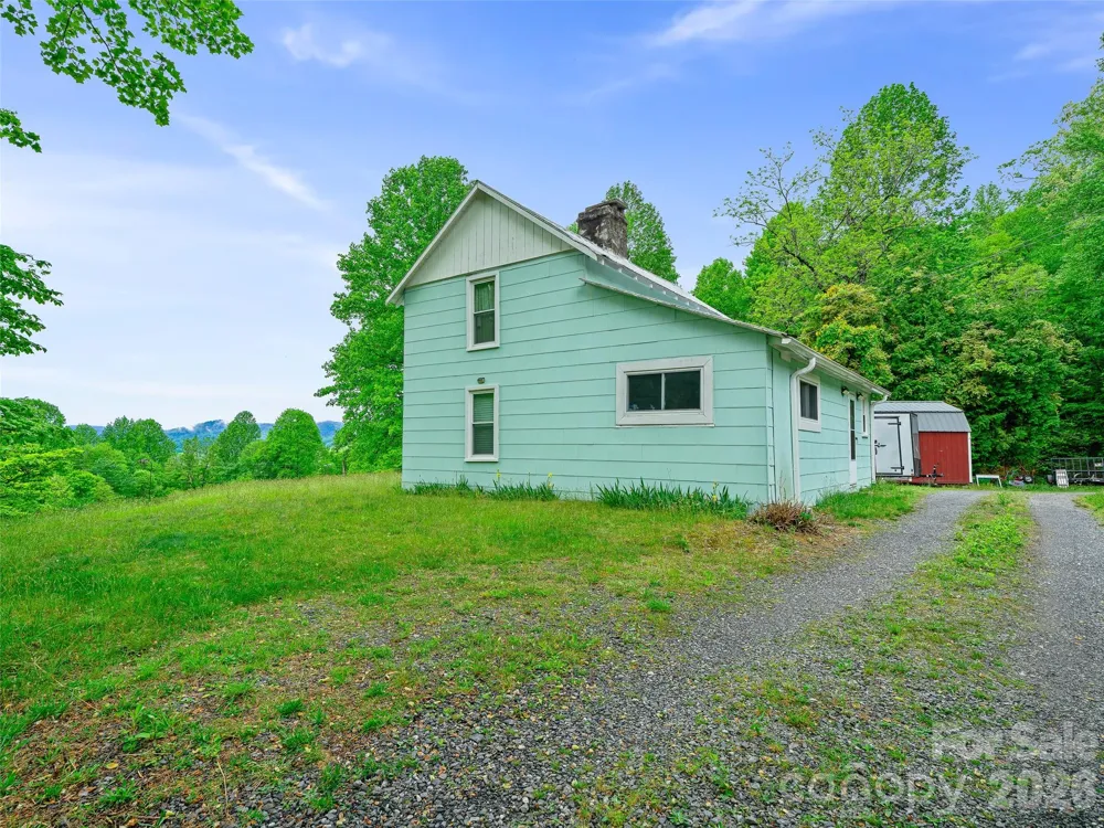 2380 Old Fort Road Black Mountain, NC 28711