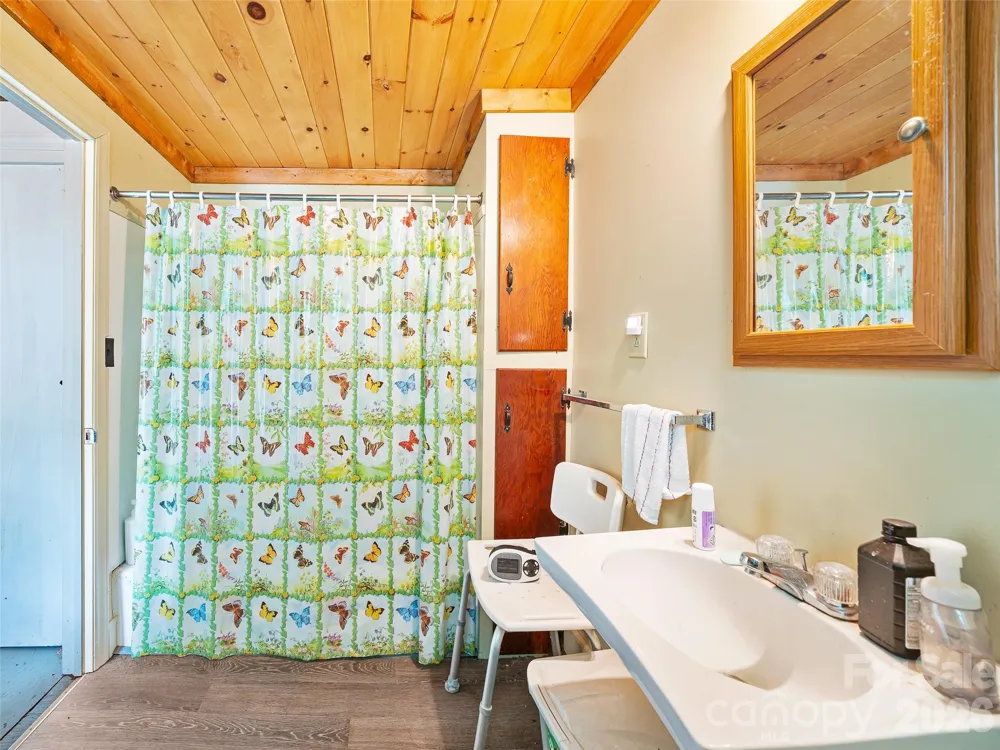 2380 Old Fort Road Black Mountain, NC 28711