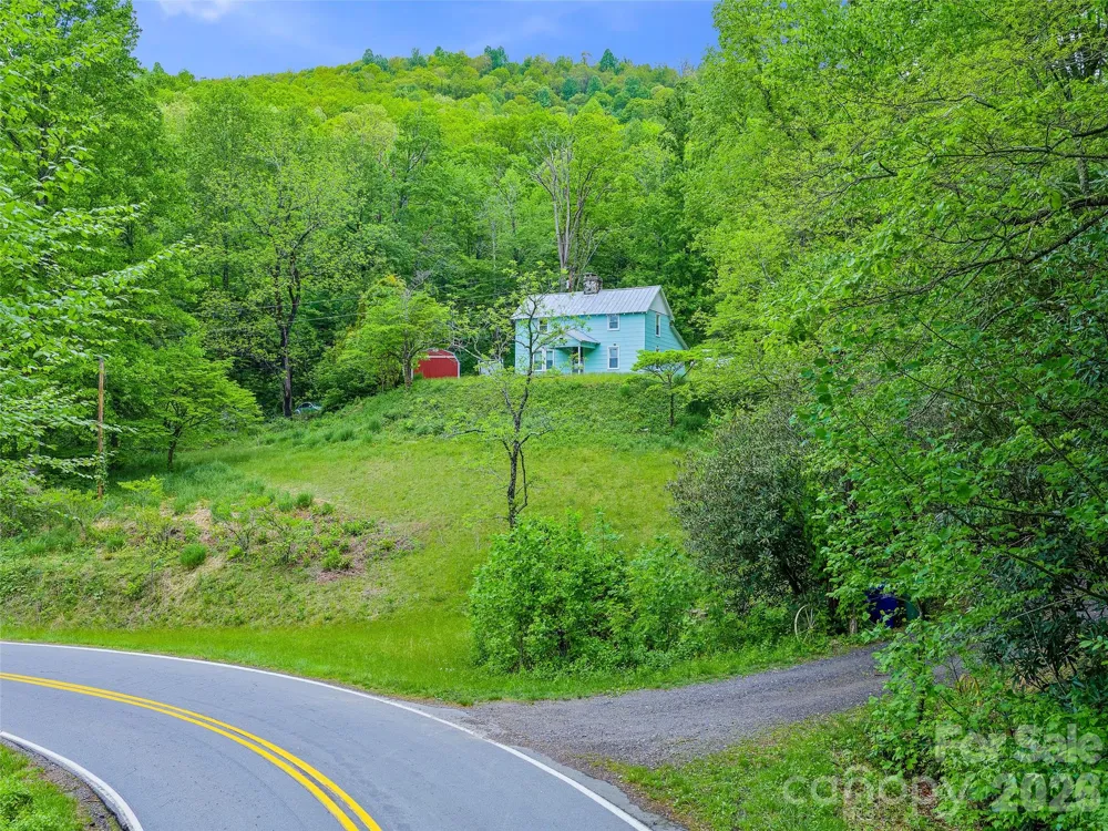 2380 Old Fort Road Black Mountain, NC 28711