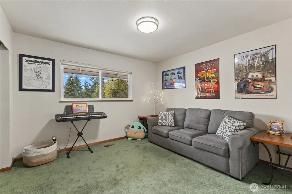 17151 SE Petrovitsky Road Renton, WA 98058