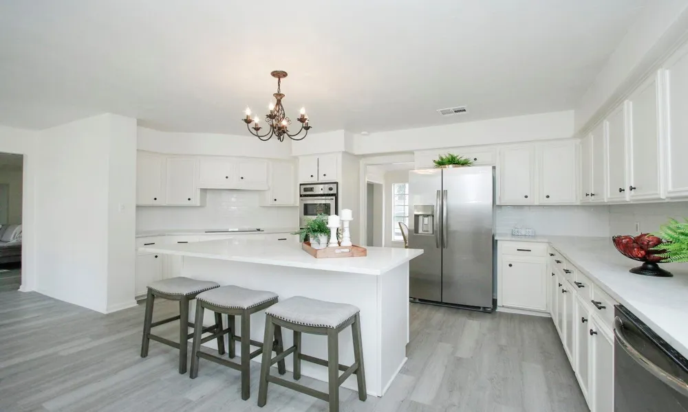 1526 Big Horn Drive Houston, TX 77090