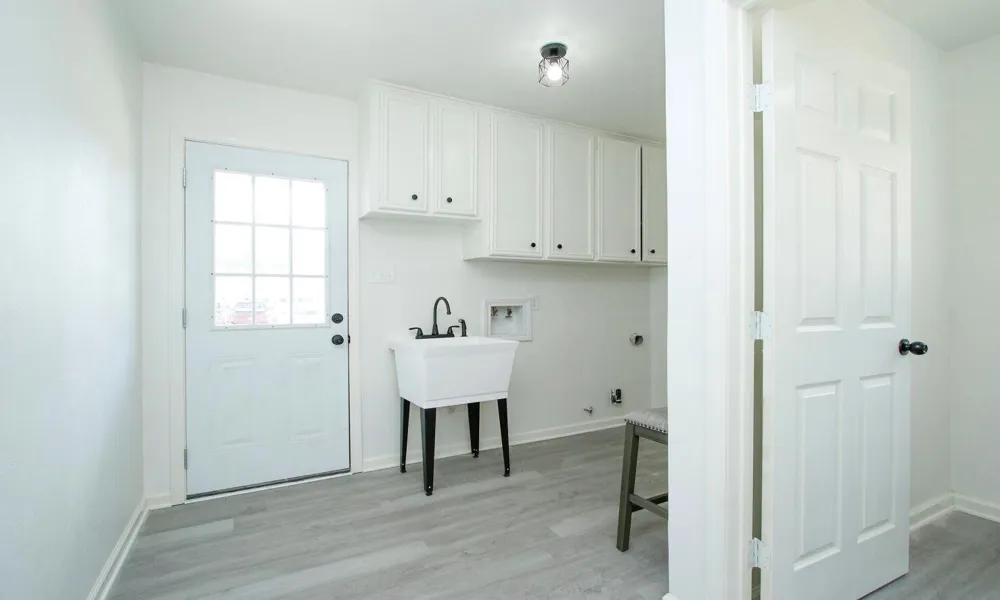 1526 Big Horn Drive Houston, TX 77090