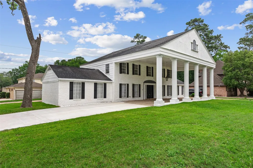 1526 Big Horn Drive Houston, TX 77090