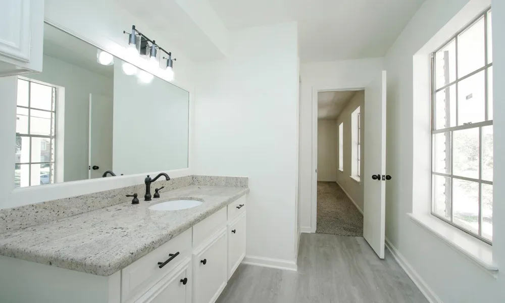 1526 Big Horn Drive Houston, TX 77090
