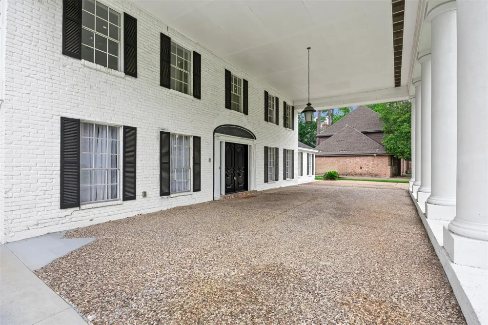 1526 Big Horn Drive Houston, TX 77090