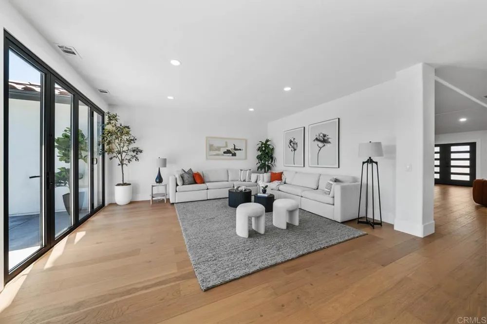 3792 Vista Pt Bonita, CA 91902