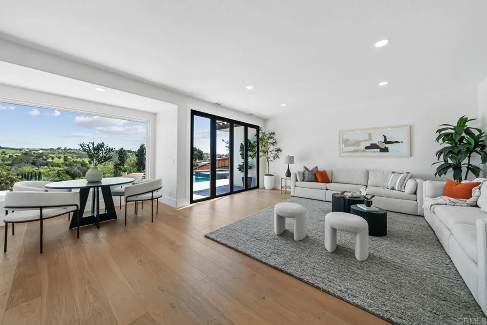 3792 Vista Pt Bonita, CA 91902