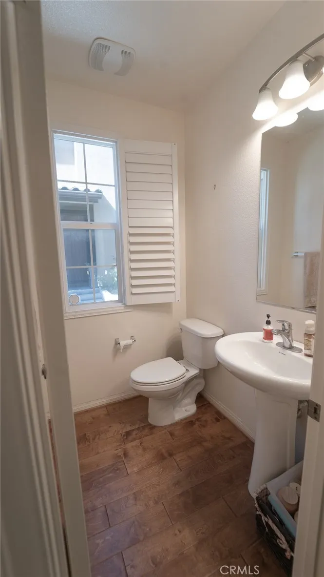2469 Blossom Ridge Court #3 Simi Valley, CA 93063