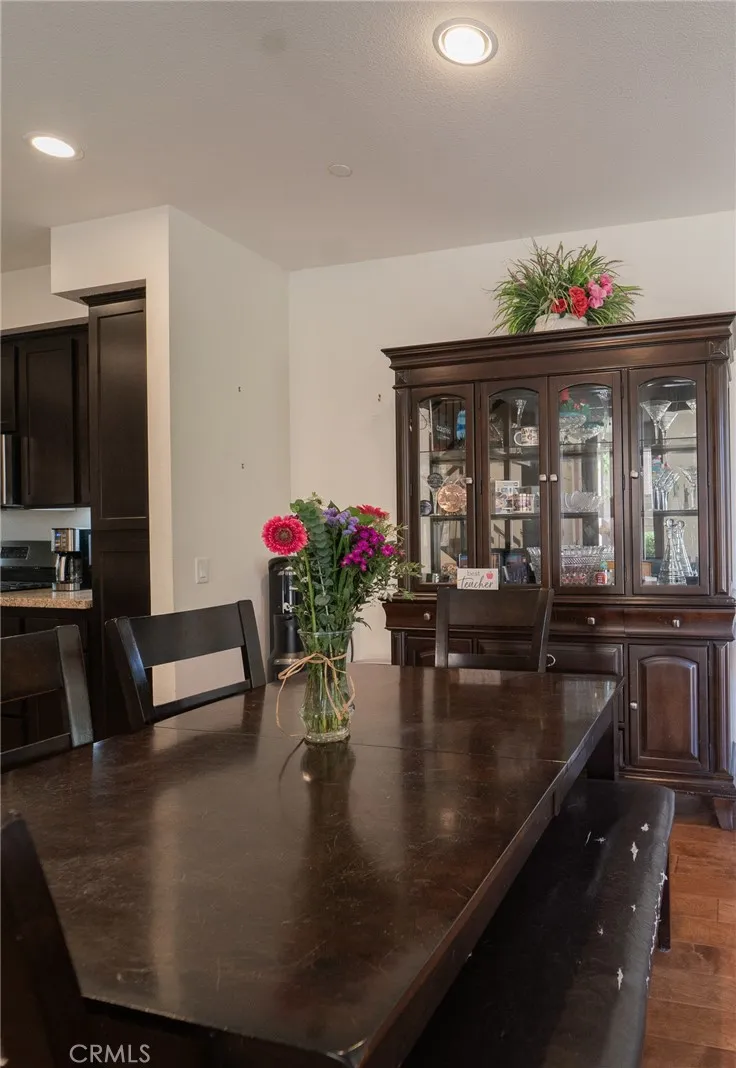2469 Blossom Ridge Court #3 Simi Valley, CA 93063