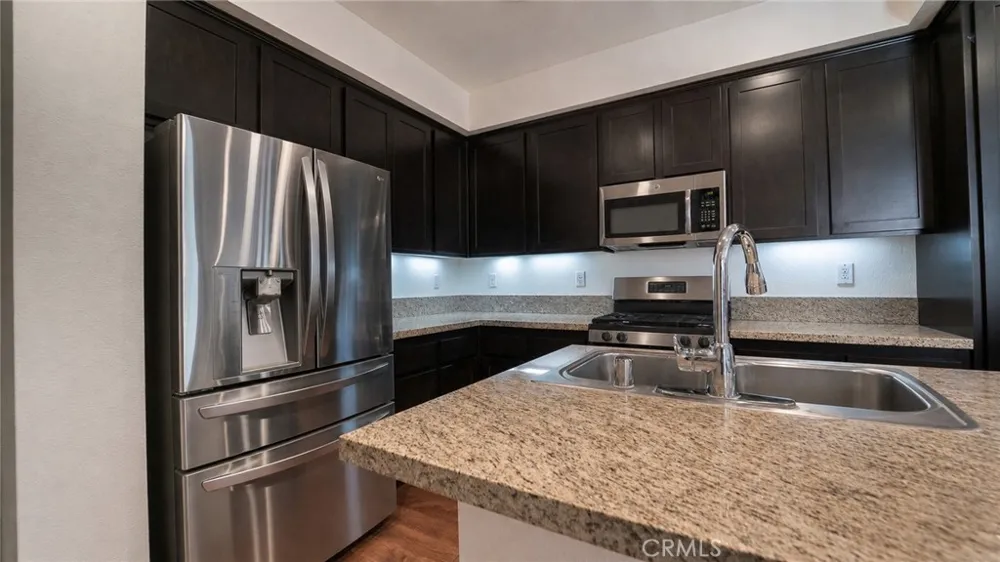 2469 Blossom Ridge Court #3 Simi Valley, CA 93063