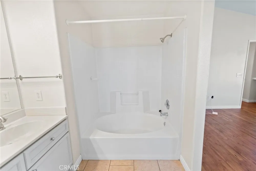 227 Galante Way Oxnard, CA 93036