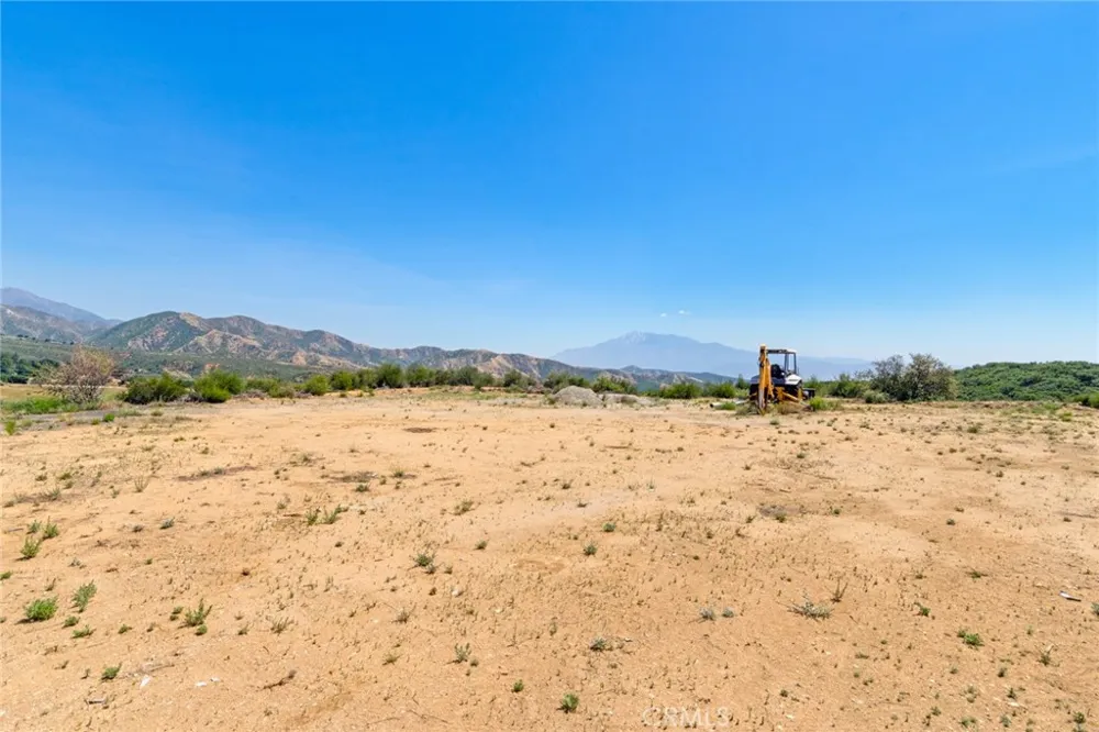 7062 Royal View Court Yucaipa, CA 92399
