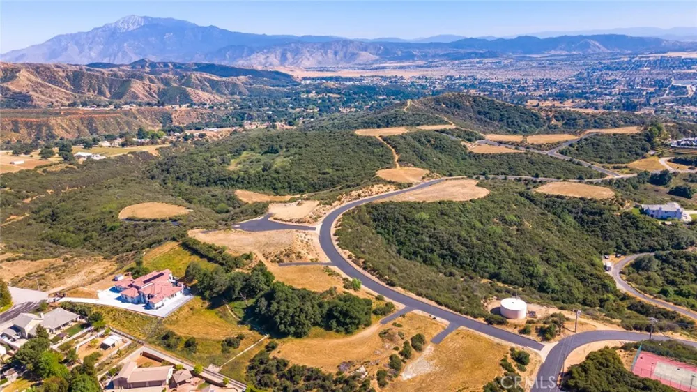 7050 Royal View Court Yucaipa, CA 92399