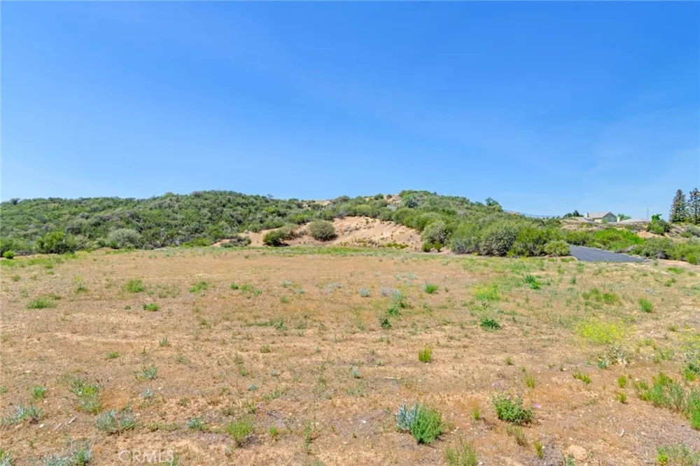 7050 Royal View Court Yucaipa, CA 92399