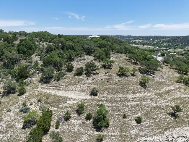 231 Echo Falls Comfort, TX 78013