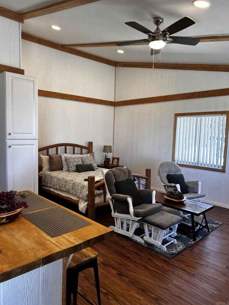 22223 Crestline Road Palomar Mountain, CA 92060