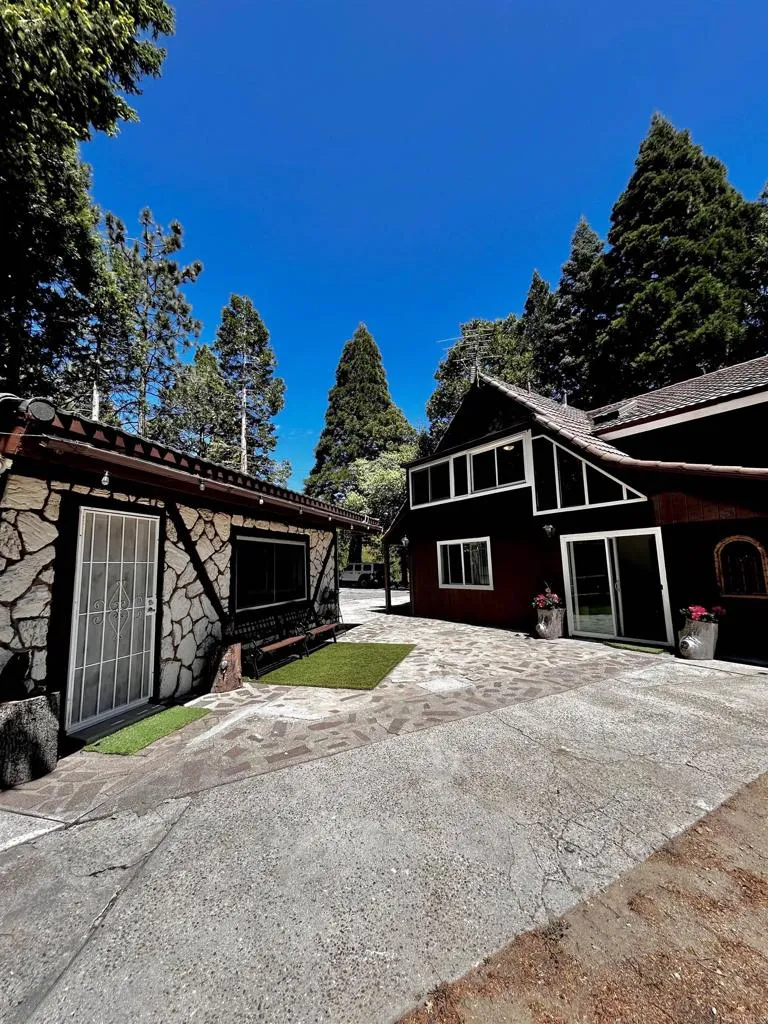22223 Crestline Road Palomar Mountain, CA 92060