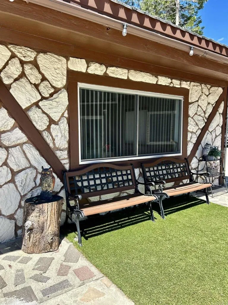 22223 Crestline Road Palomar Mountain, CA 92060