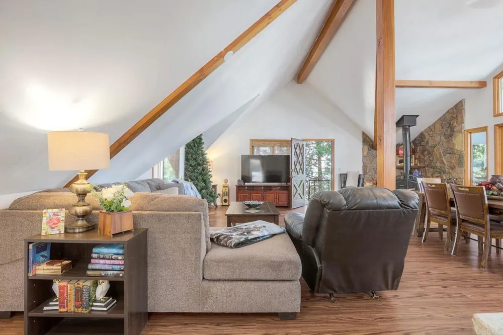 22223 Crestline Road Palomar Mountain, CA 92060