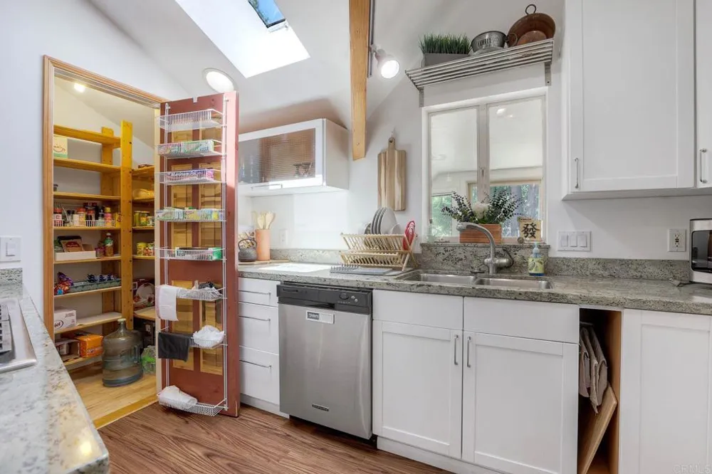22223 Crestline Road Palomar Mountain, CA 92060