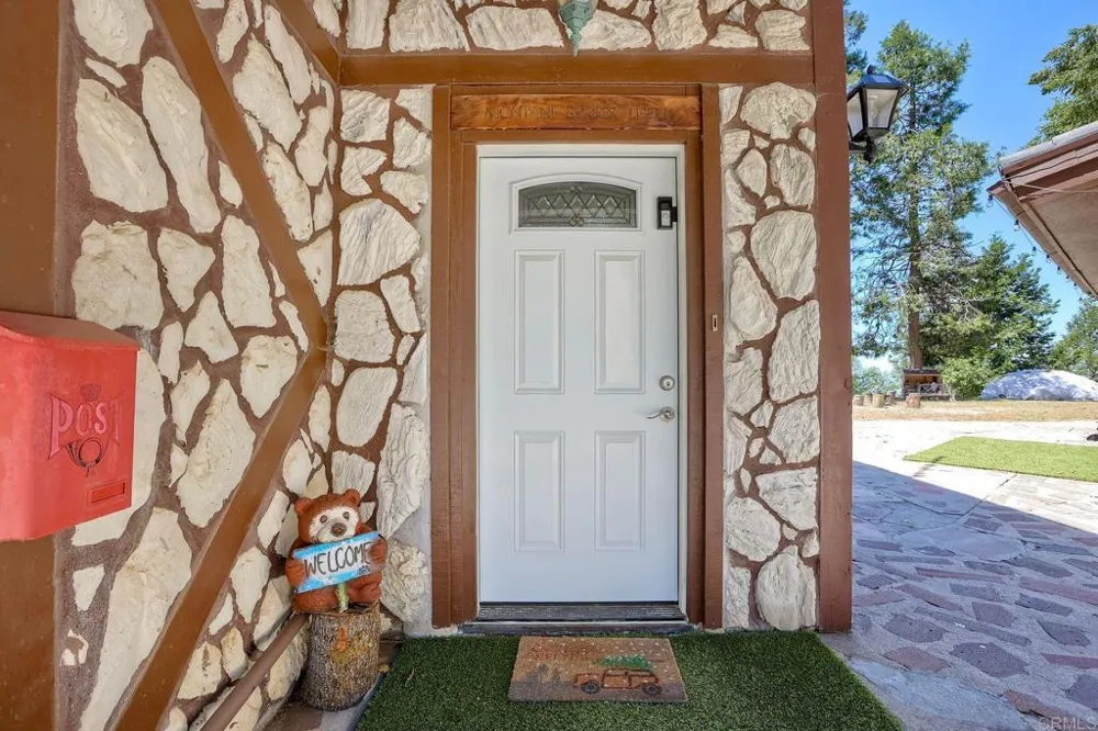 22223 Crestline Road Palomar Mountain, CA 92060