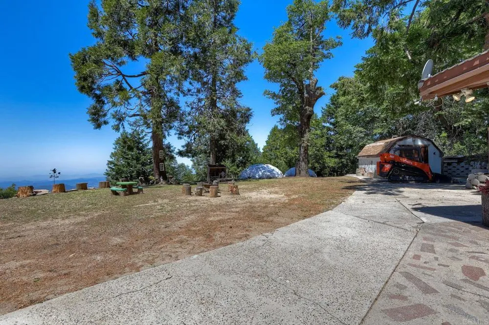 22223 Crestline Road Palomar Mountain, CA 92060